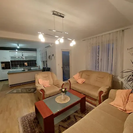 Na Jezeru Apartment Konjic