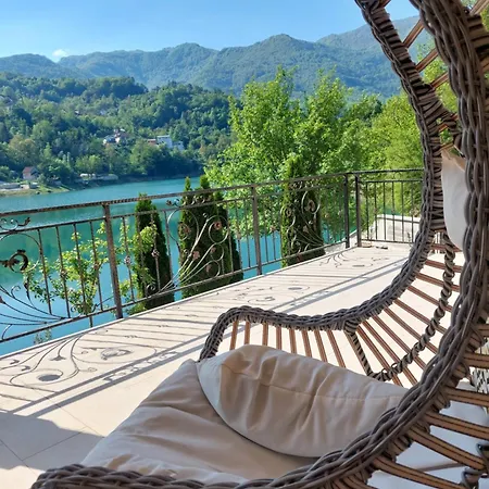 Na Jezeru * Konjic